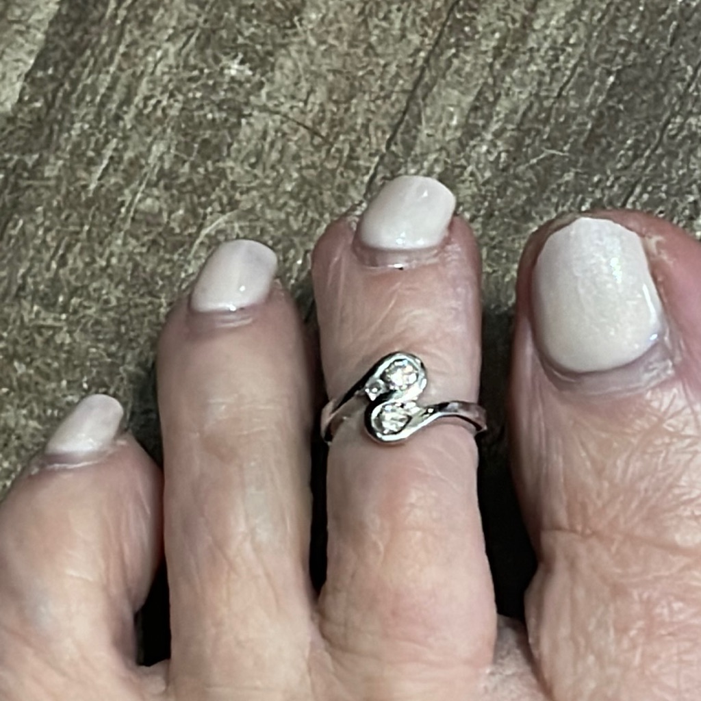 White Gold Diamond Toe Ring